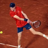 Jannik Sinner facilement en huitièmes de finale à Paris KEYSTONE/EPA/TERESA SUAREZ